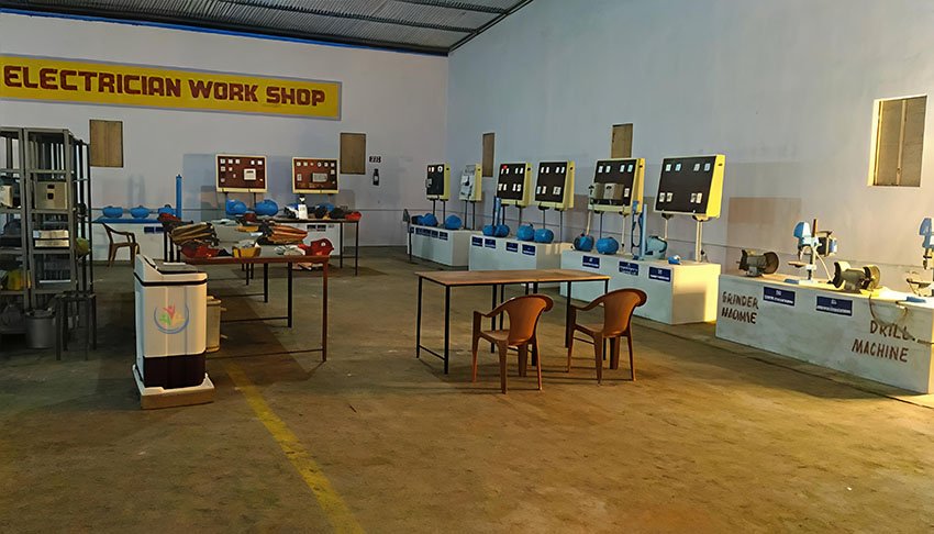 iti in praksh nagar